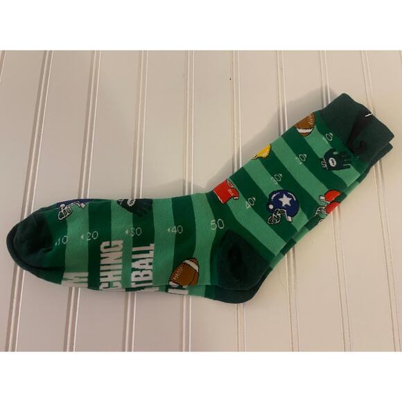 NEW NWT If You Can Read This I'm Watching Football Green Socks - Size Men's 6-10 - Picture 1 of 4